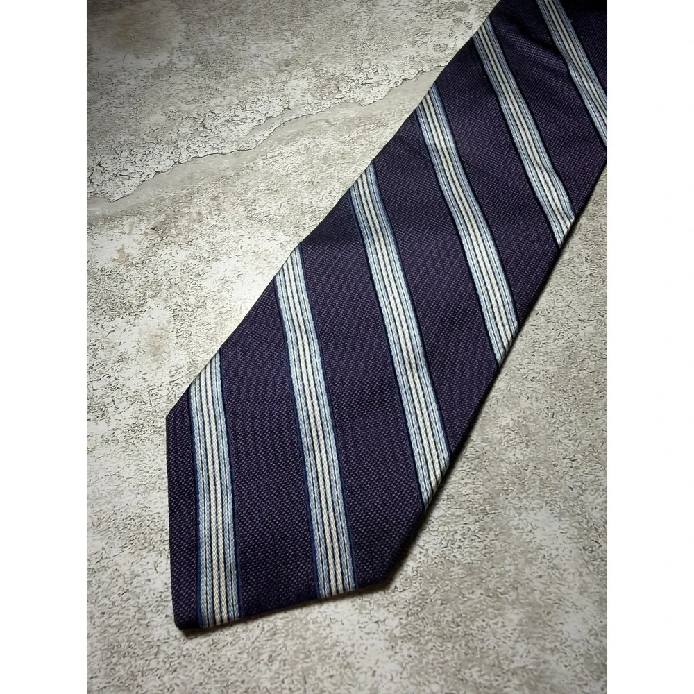 Brooks Brothers 100% Silk Tie Mens One Size Purple Blue Striped Pointed Necktie